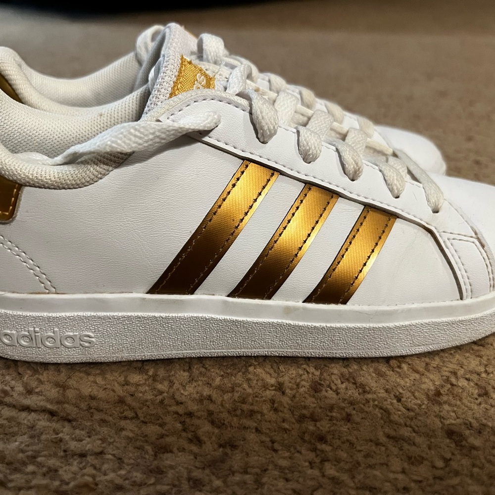 Adidas Grand Court Sneakers - Like New